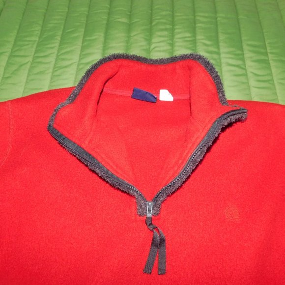 *SHIPS $4.99* Bugle Boy L 1/4 zip fleece red EUC - Picture 2 of 8